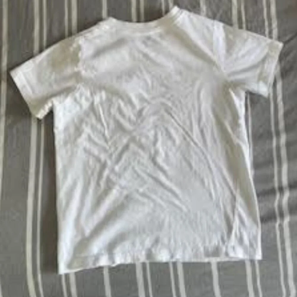 French Toast Boys' V-Neck Short Sleeve T-Shirt – Size 6/7 – White